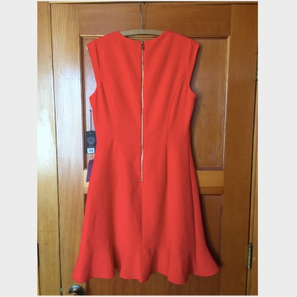 Vince Camuto Red Dress Size 6 - New - Picture 2 of 4